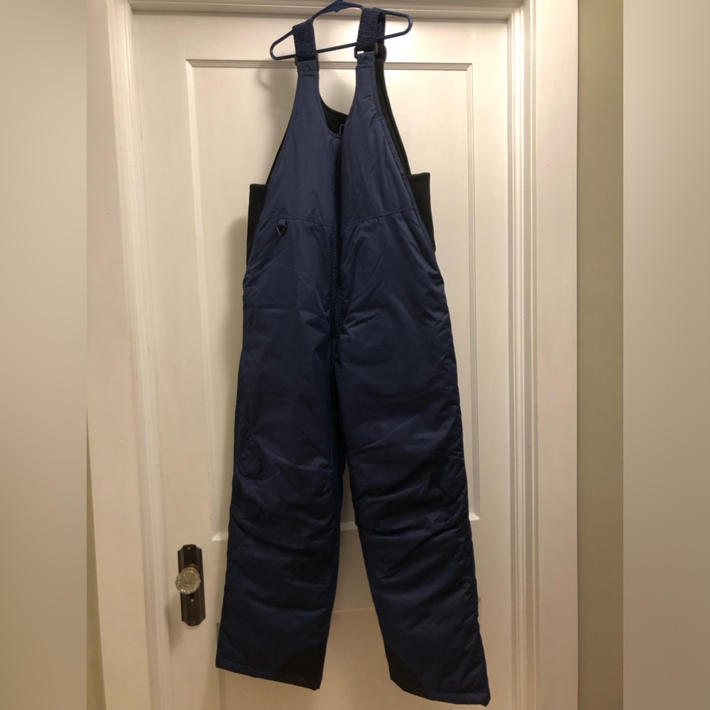 Like new White Sierra insulated bib snow pants kids L